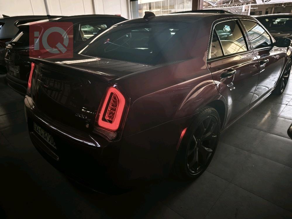 كرايسلر 300
